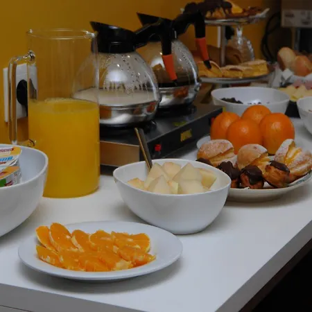 Marina Charming House 4*